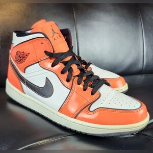 Jordan Mid SE "Turf Orange" Sneakers🔥